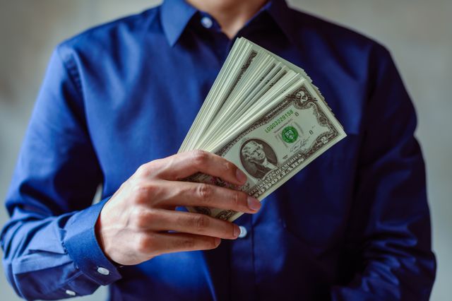 Lowering the Rent vs. Waiting for a Higher-Paying Tenant